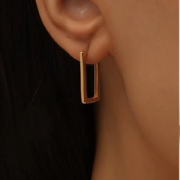 boutique Jewelry - Rectangle Gold Minimalist Hoop Earrings Dainty Style